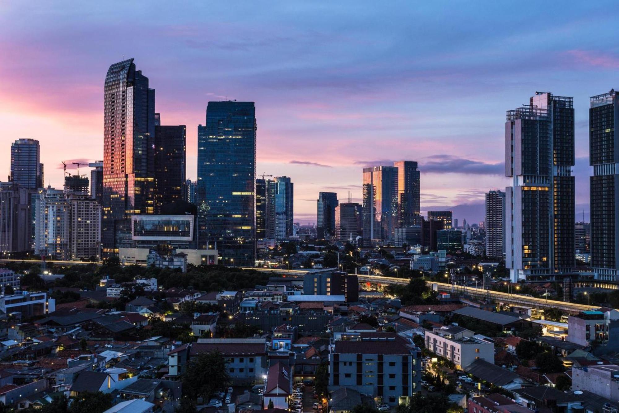 Capital O 332 Residence G17 Kemang Jakarta Exterior photo
