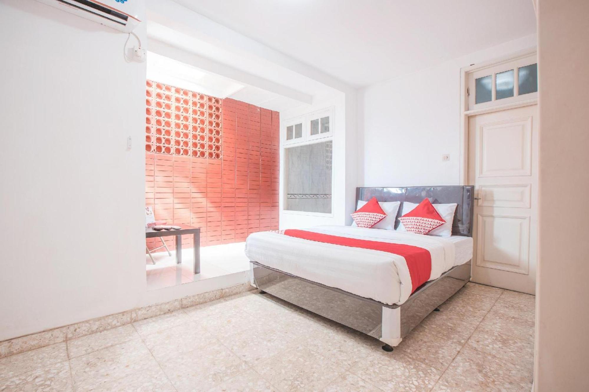 Capital O 332 Residence G17 Kemang Jakarta Exterior photo